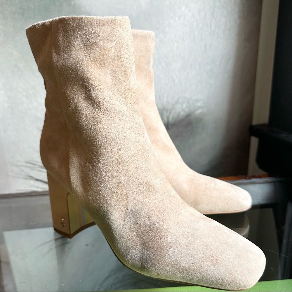 🌸SAM EDELMAN🌸 Fawn Booties Suede Warn Oat Suede size 8 - Picture 2 of 16